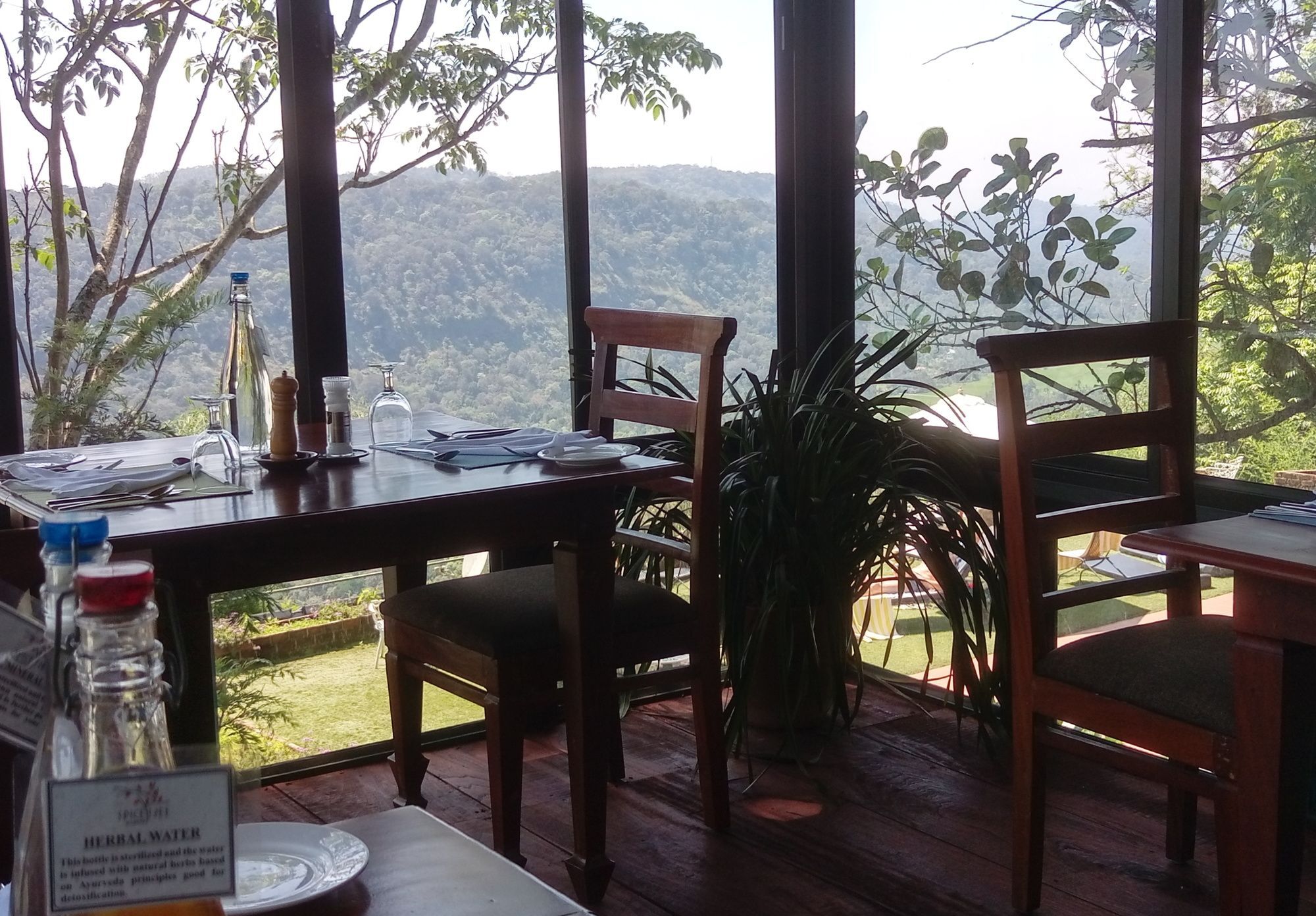 Hotel Spicetree Munnar Chinnakanal Zewnętrze zdjęcie